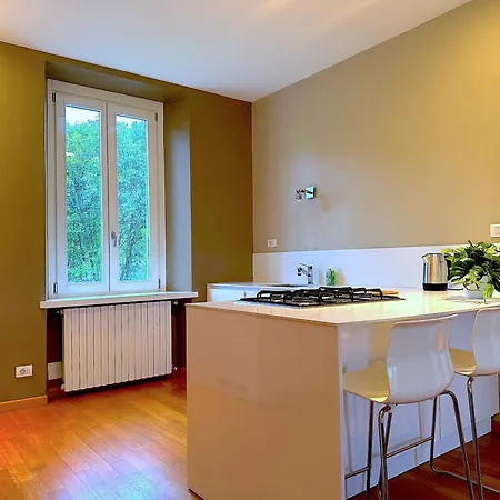 Vista Sui Colli Di Ai Piedi Di Citta Alta Apartment *